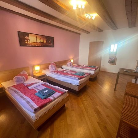 Appartamento Boardinghouse La Grotta Speyer Esterno foto