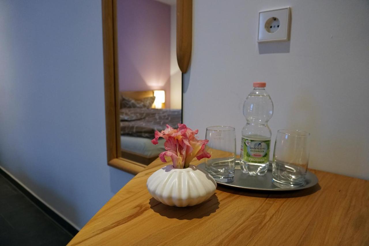 Appartamento Boardinghouse La Grotta Speyer Esterno foto